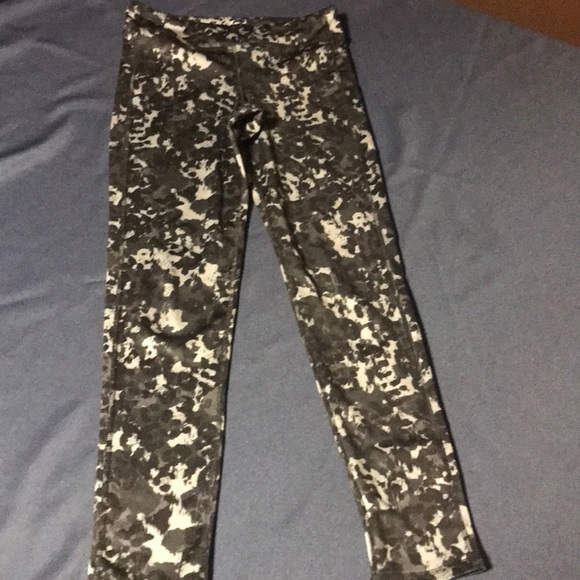 2 Old Navy Girls outfits - Picture 6 of 6